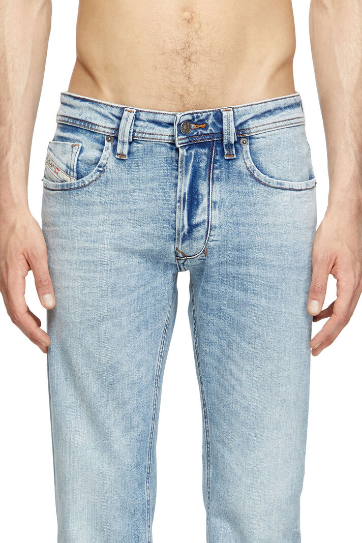 Diesel Men Jeans - 1985 LARKEE - Regular-fit straight leg