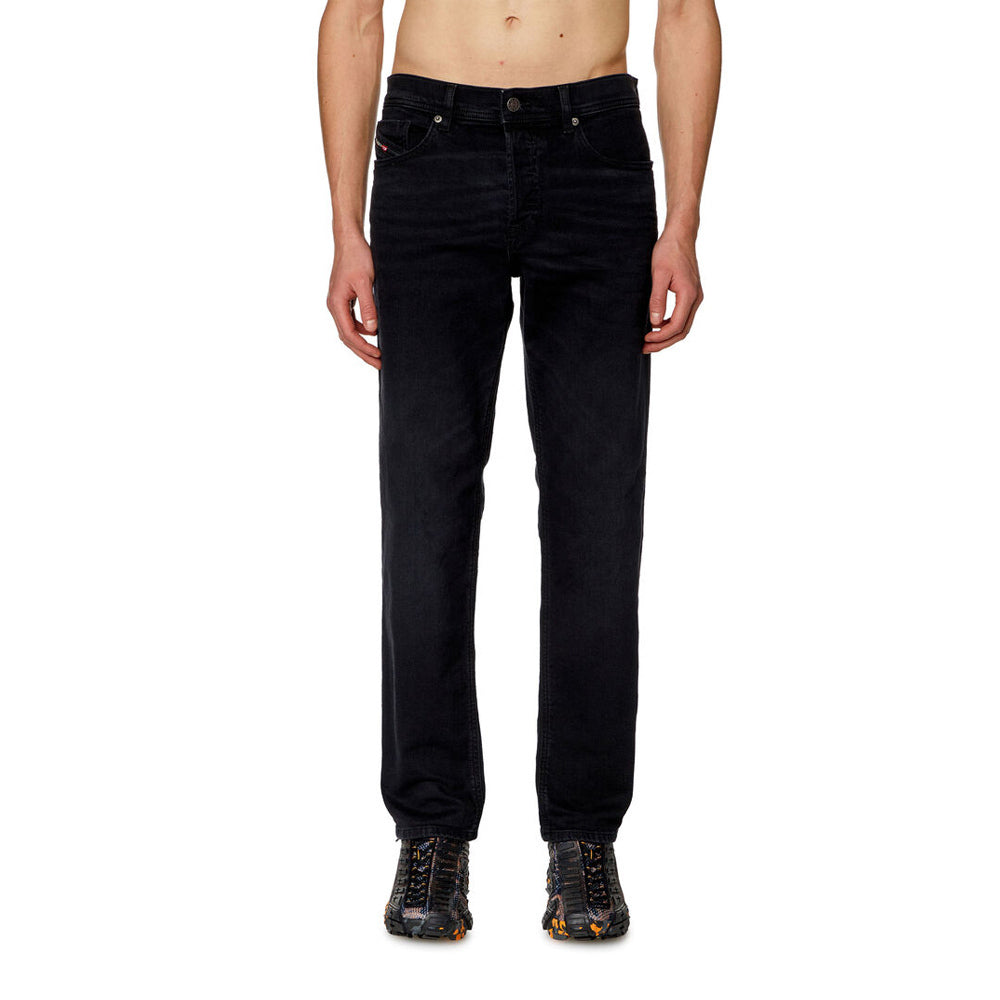 Diesel Men Jeans - 2023 D-FINITIVE - Regular-fit tapered leg