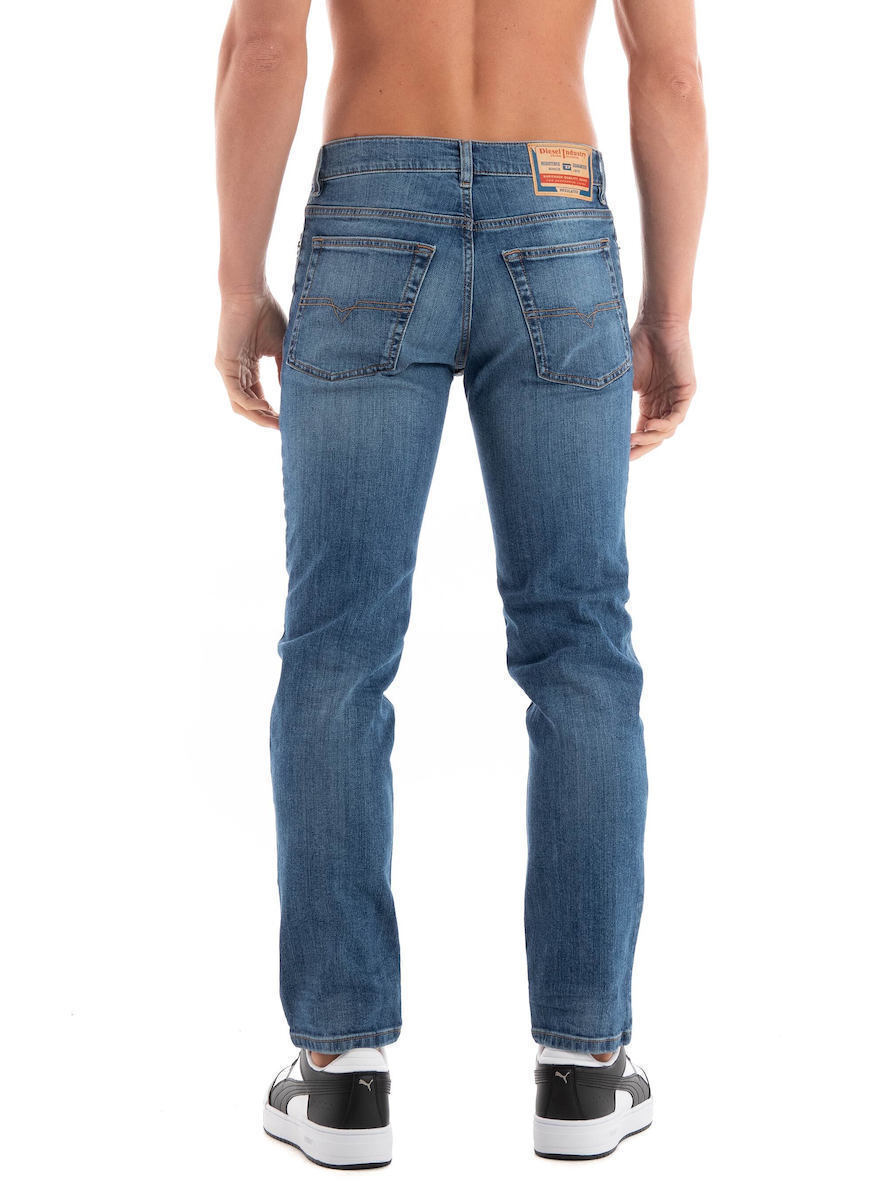 Diesel Men Jeans - 2023 D-FINITIVE - Regular-fit tapered leg