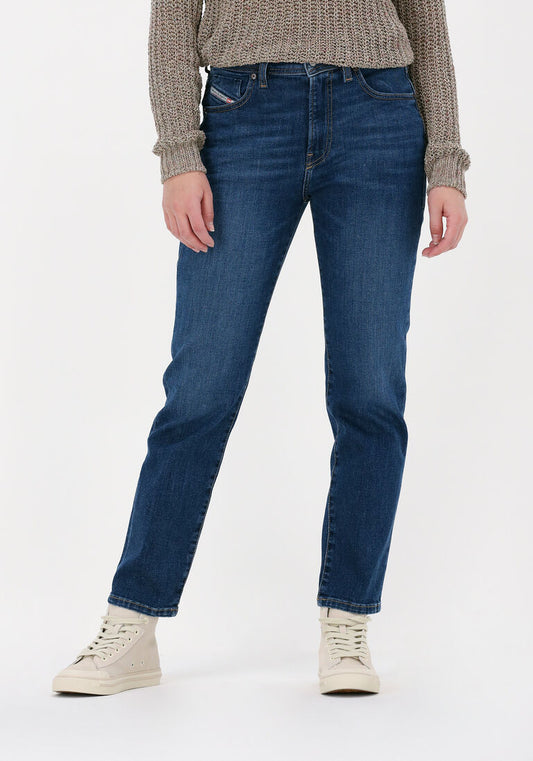 Diesel Women Jeans - 2004 - Slim fit - tapered leg