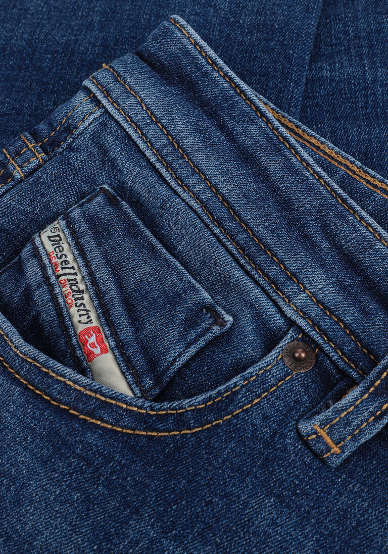 Diesel Women Jeans - 2004 - Slim fit - tapered leg