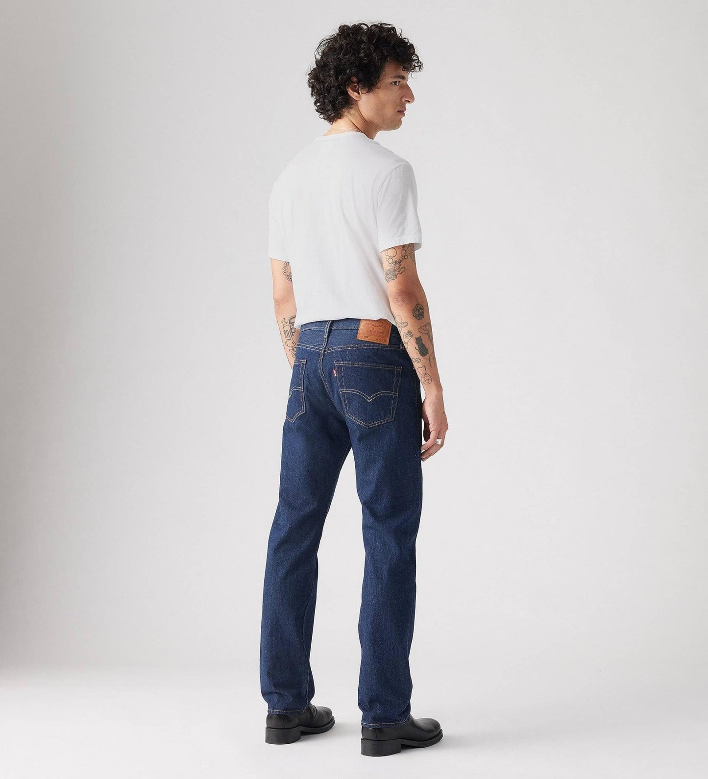 Levi's Men Jeans - 501- Regular-fit regular-leg
