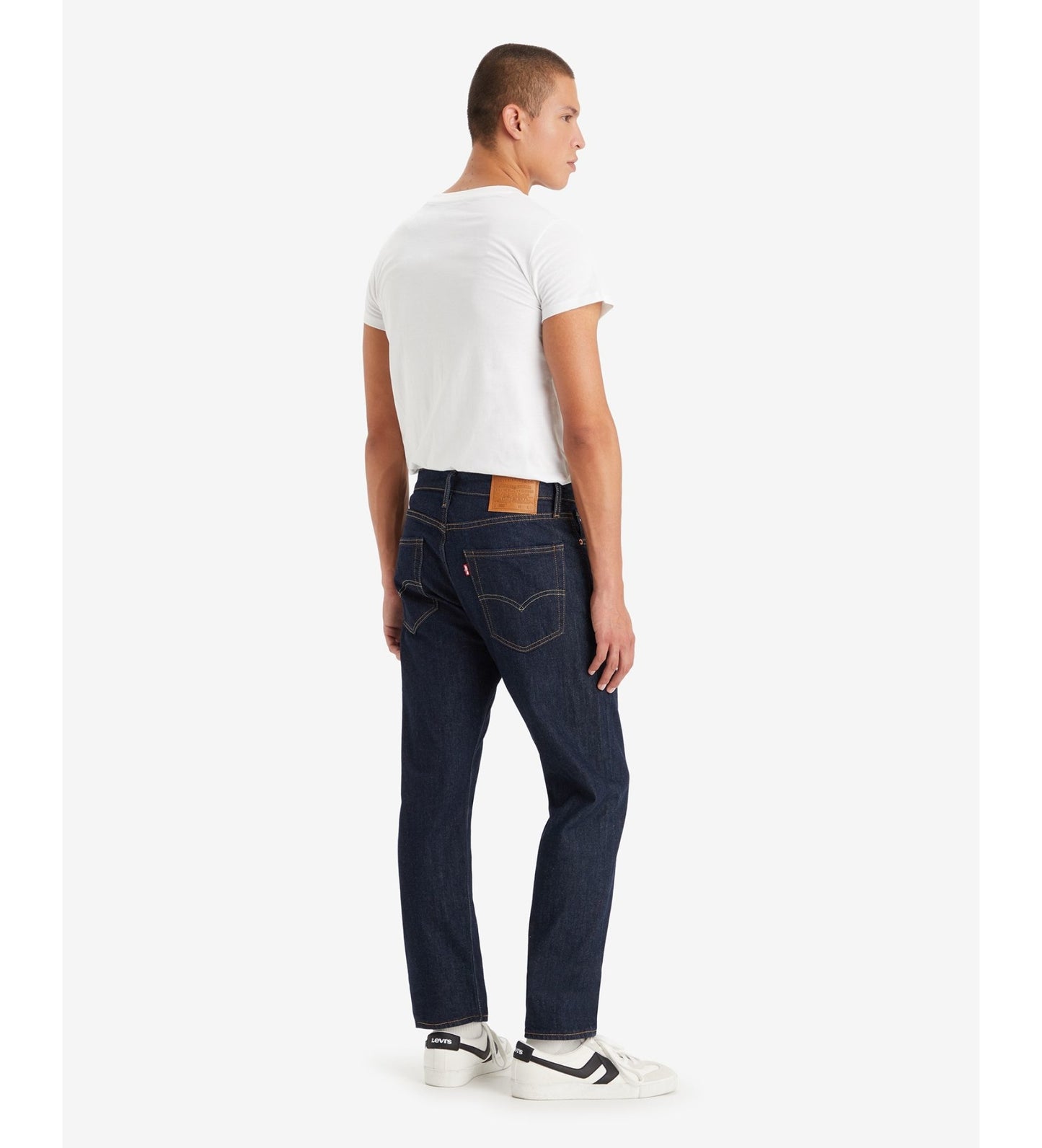 Levi's Men Jeans - 502- Regular-fit tapered-leg